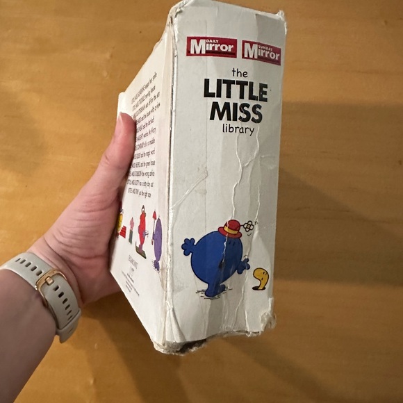 Little Miss Library box set-12 books - Picture 3 of 8